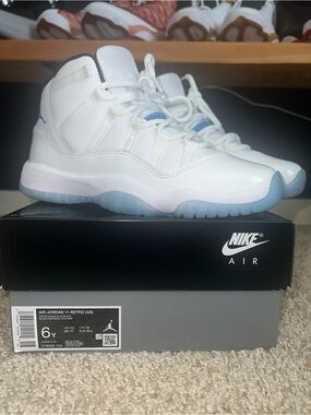 Air Jordan 11 Retro GS Legend Blue Columbia
